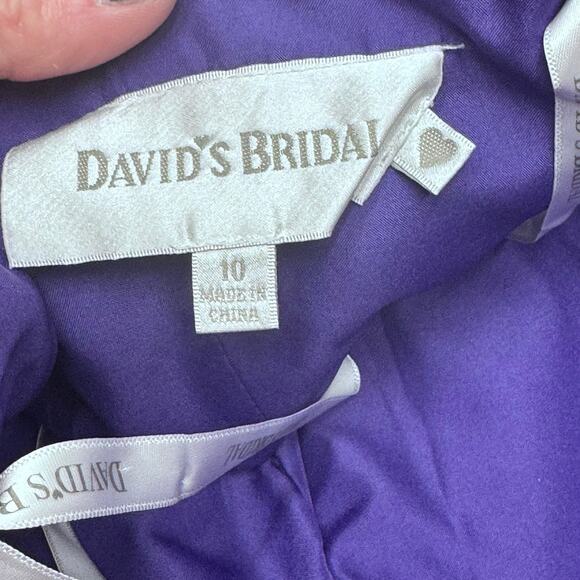 Davids Bridal Purple Long Pleated Sweetheart Neck Bridesmaid/Prom Dress Size 10 - Picture 4 of 5